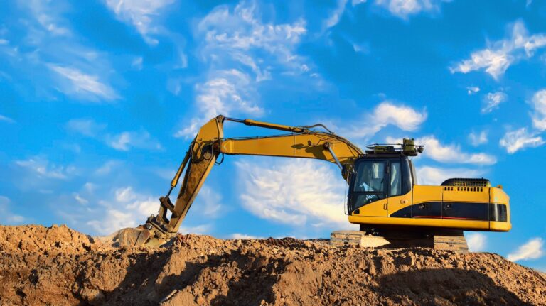 Excavator on earthmoving Open pit